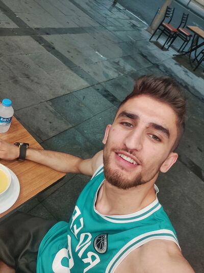  ,   Abdulhadi, 27 ,   ,   