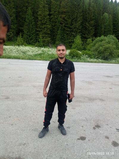  ,   Nurbek, 25 ,     