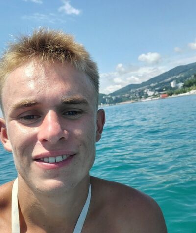  ,   Daniil, 22 ,   ,   