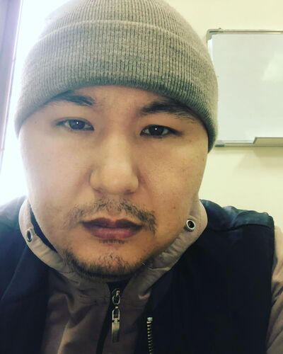  ,   Nurhat, 35 ,   ,   