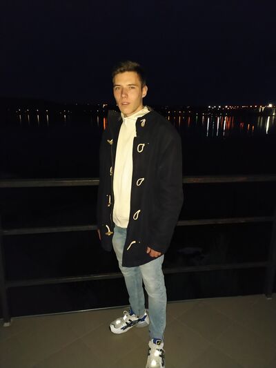  Moravska Ostrava,   , 28 ,   ,   , c 