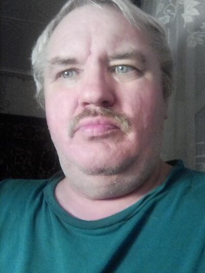  ,   Sasha, 61 ,   ,   