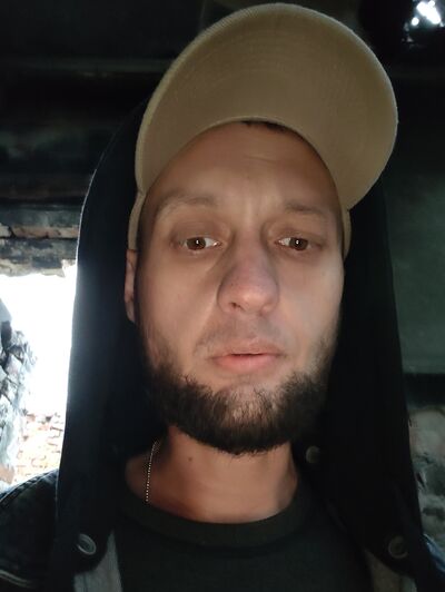  ,   Stefan, 38 ,     , c , 