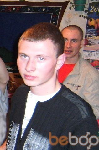  ,   Maxim, 34 ,  