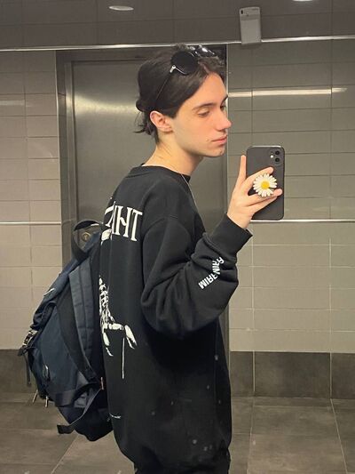  -,    , 19 ,   ,   