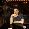   Artur