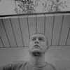  ,  Gufron, 32