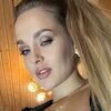  ,  Alena, 25