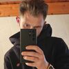  ,  Alessandro, 25