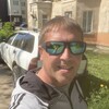  ,  Alex, 40