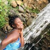  ,  Aida maye, 25