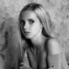  ,  Lina, 22
