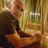  ,  Artur, 44
