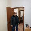  ,  Qajo, 42
