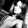  ,  Dina, 29
