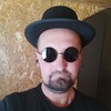  ,  Kamil, 42