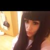  ,  Malu, 27