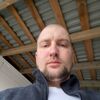  ,  Valerij, 32